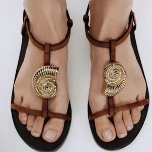 Zara Leather Sandals with Gold Shell Decoration - NWT